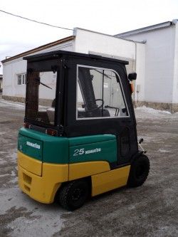 Металлическая кабина на электропогрузчики Komatsu 2,5т