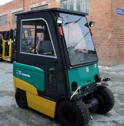 Металлическая кабина на электропогрузчики Komatsu 2,5т