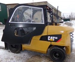 Металлическая кабина на погрузчик Caterpillar DP50CNT