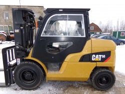 Металлическая кабина на погрузчик Caterpillar DP50CNT