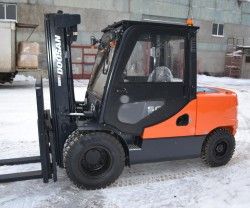 Металлическая кабина на погрузчик Doosan 3,5-5т (5 серия)