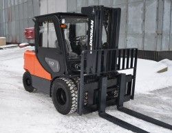 Металлическая кабина на погрузчик Doosan 3,5-5т (5 серия)