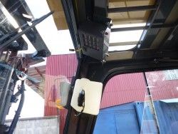 Металлическая кабина на погрузчик Nichiyu FB15-18