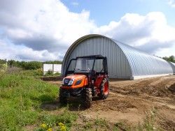 Металлическая кабина на трактор KIOTI