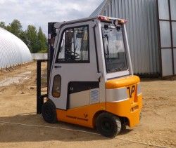 Металлическая кабина на Волжский электропогрузчик 1,5-1,8т