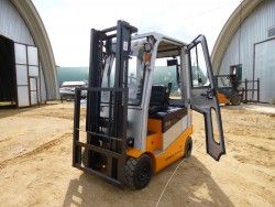 Металлическая кабина на Волжский электропогрузчик 1,5-1,8т