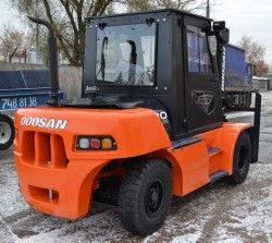 Металлическая кабина с отопителем на погрузчик Doosan 7т