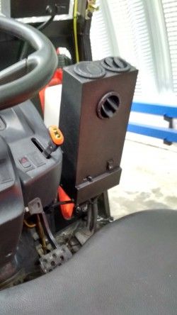 Металлическая кабина на трактор KIOTI CK3510