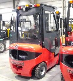 Металлическая кабина на погрузчик Maximal 1,5-1,8т