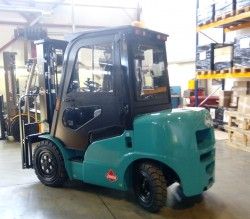 Металлическая кабина на погрузчик Ameise 2-3,5т