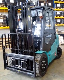 Металлическая кабина на погрузчик Ameise 2-3,5т