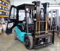 Металлическая кабина на погрузчик Ameise 2-3,5т