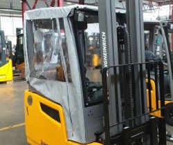 Пластиковая кабина на погрузчик Jungheinrich EFG 216k