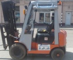 Пластиковая кабина на погрузчик Dalian 1,5т