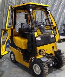 Металлическая кабина на погрузчик Yale GP16VX специсполнение под набивные стеллажи Металлическая кабина на погрузчик Yale GP16VX специсполнение под набивные стеллажи