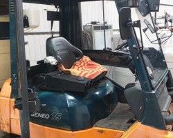 Металлическая кабина на погрузчик Toyota 1,5-1,8т, 7 серия