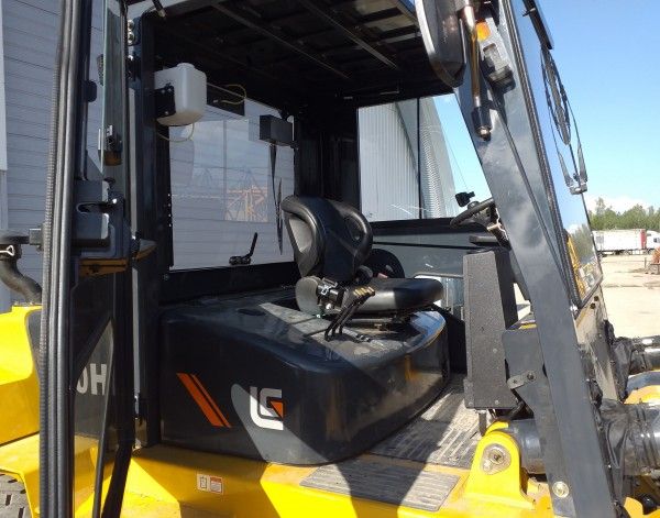 Металлическая кабина на погрузчик LiuGong 7т Металлическая кабина на погрузчик LiuGong 7т