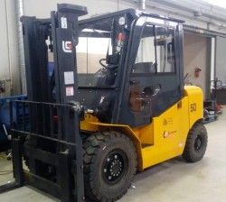 Металлическая кабина на погрузчик LiuGong 5т