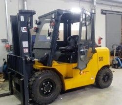 Металлическая кабина на погрузчик LiuGong 5т