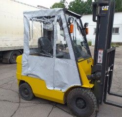 ПЛАСТИКОВАЯ КАБИНА НА CATERPILLAR 1,5т серии NT