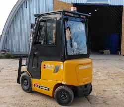 Металлическая кабина на электропогрузчик Goodsense FB15-C3