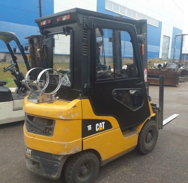 Металлическая кабина на погрузчик Caterpillar 1,5т серия NT Металлическая кабина на погрузчик Caterpillar 1,5т серия NT