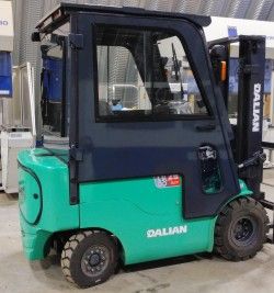 Металлическая кабина на электропогрузчик Dalian CPD25HB