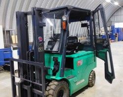 Металлическая кабина на электропогрузчик Dalian CPD25HB