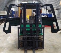 Металлическая кабина на электропогрузчик Dalian CPD25HB