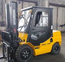 Металлическая кабина на погрузчик Hyundai 20-35 серия 7SA