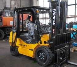 Металлическая кабина на погрузчик Hyundai 20-35 серия 7SA