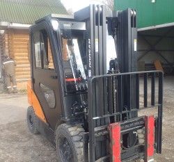 Металлическая кабина на погрузчик Doosan 2,5-3,5т 7 серия
