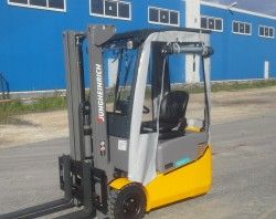 Пластиковая кабина на погрузчик Jungheinrich EFG115