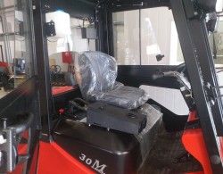 Металлическая кабина на погрузчик Maximal 2,5-3,5т (M3)