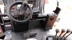 Металлическая кабина на погрузчик RANIERO C80H-9-C 