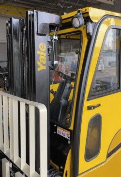 Металлическая кабина на электропогрузчик Hyster J1.6-2.0 LWB, Hyster J1.6-2.0 XN LWB, Yale ERP16-20VF LWB 