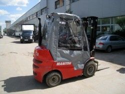 Пластиковая кабина на погрузчик Manitou MI18D