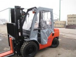 Пластиковые кабины на погрузчик TOYOTA, 8 серия