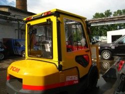 Металлическая кабина для погрузчиков серии TCM 1,5-3т серия Inoma