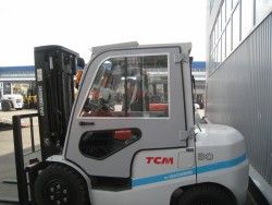Металлическая кабина для погрузчиков серии TCM 1,5-3т серия Inoma
