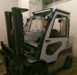 Металлическая кабина на погрузчик Nissan 1,5-3,5т