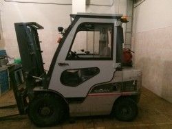 Металлическая кабина на погрузчик Nissan 1,5-3,5т