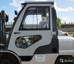 Металлическая кабина на погрузчик Nissan 1,5-3,5т