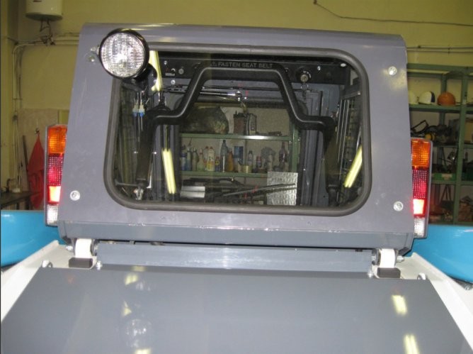 Металлическая кабина на ковшовый минипогрузчик TOYOTA 4SDK8