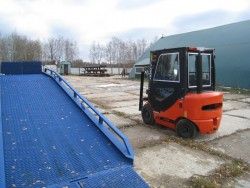 Металлическая кабина на погрузчик Chery 1,5т