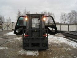 Металлическая кабина на погрузчик CHERY 5т