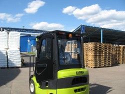 Металлическая кабина на погрузчик CLARK 1,5-3,5т