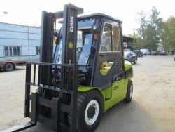 Металлическая кабина на погрузчик CLARK 5т