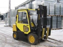 Металлическая кабина на погрузчик DAEWOO 3,0 т Металлическая кабина на погрузчик DAEWOO 3,0 т