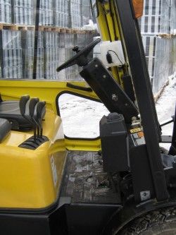 Металлическая кабина на погрузчик DAEWOO 3,0 т Металлическая кабина на погрузчик DAEWOO 3,0 т